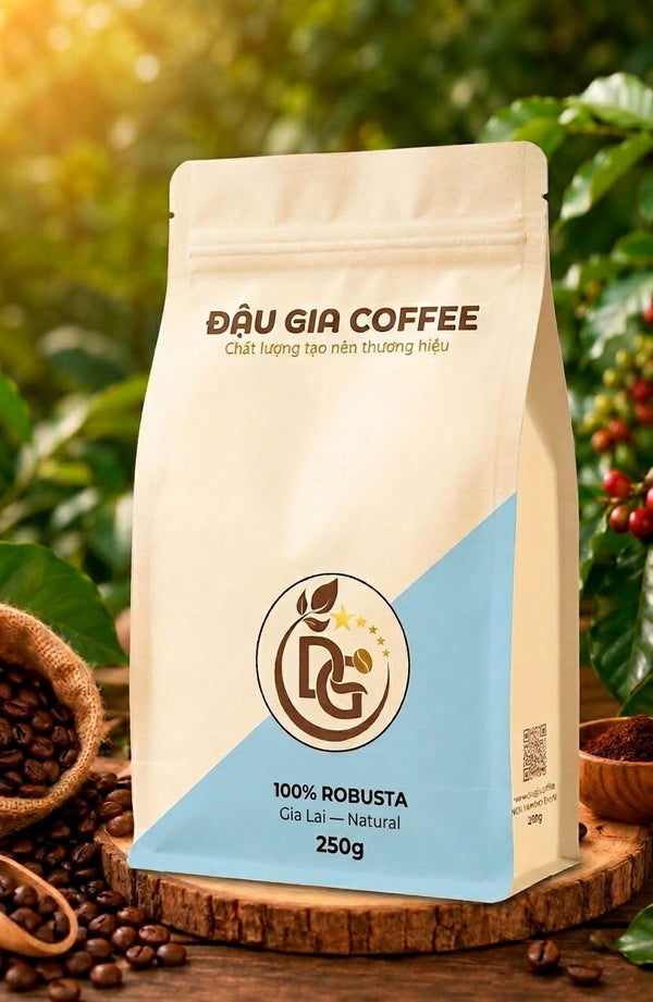 Bao bì cà phê 100% Robusta Gia Lai sơ chế Natural 250g Đậu Gia Coffee nền lá xanh