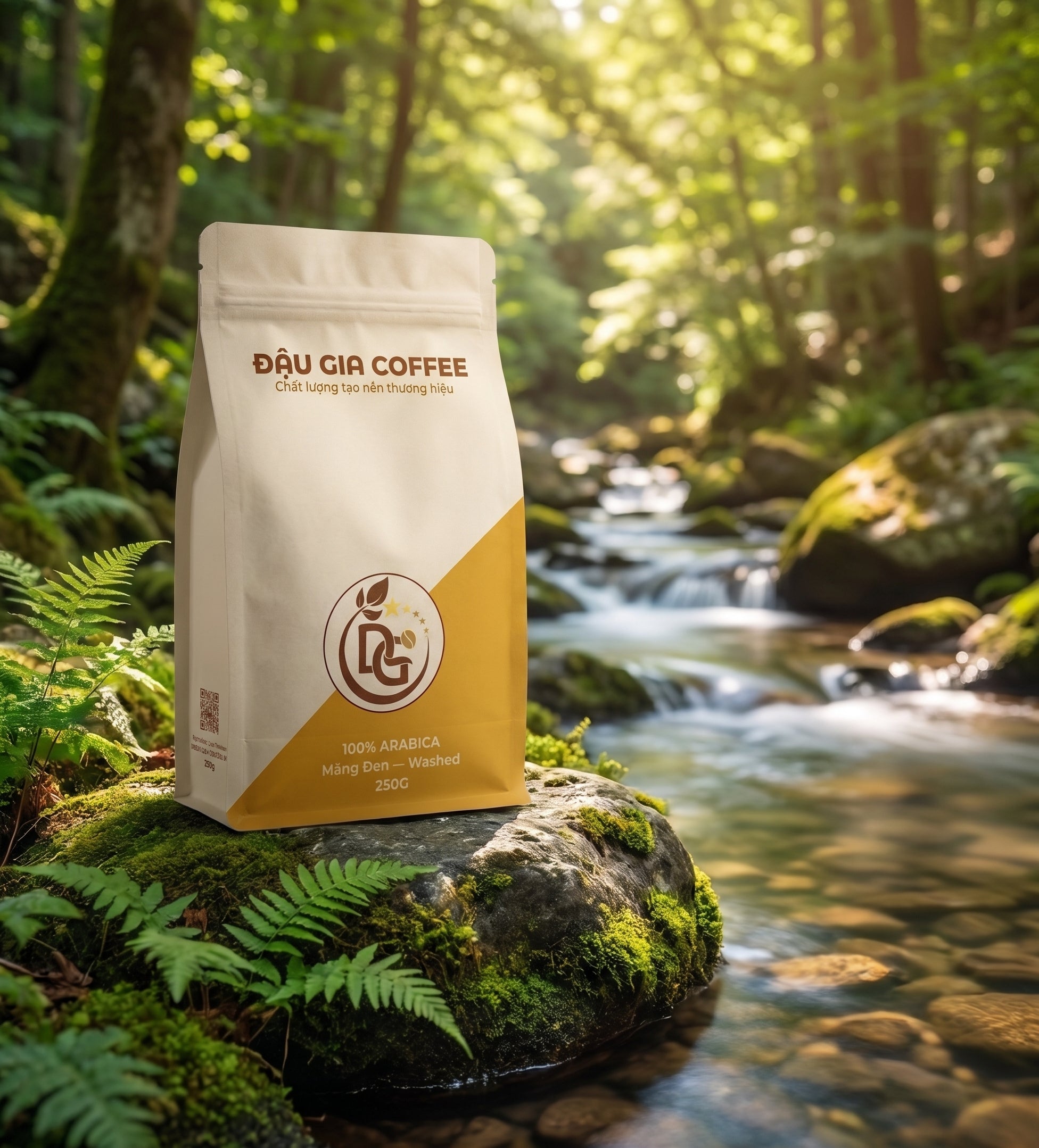 Gói cà phê Arabica Măng Đen Washed bên suối rừng cao nguyên Măng Đen